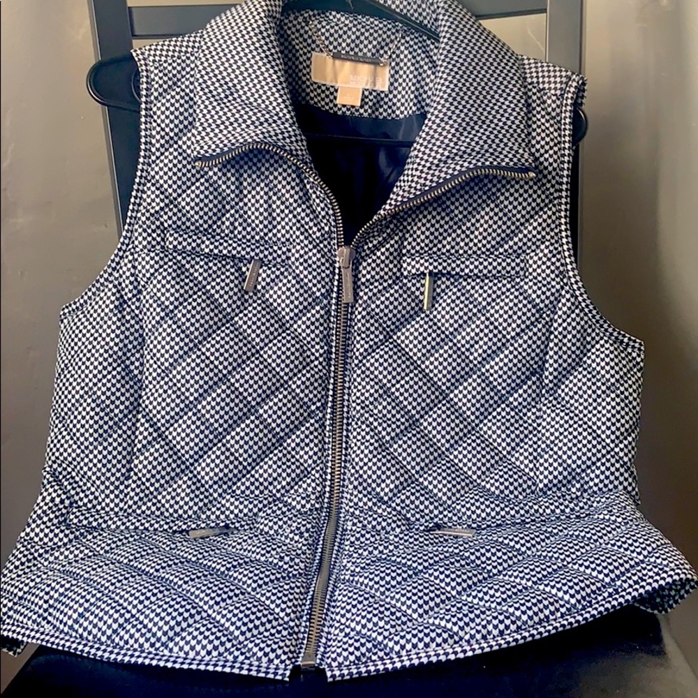 Michael Kors Chevron Print Puffy Vest